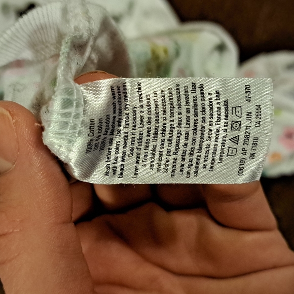 0-3 months girl onsie, onsies brand,Gerber. - Picture 6 of 6